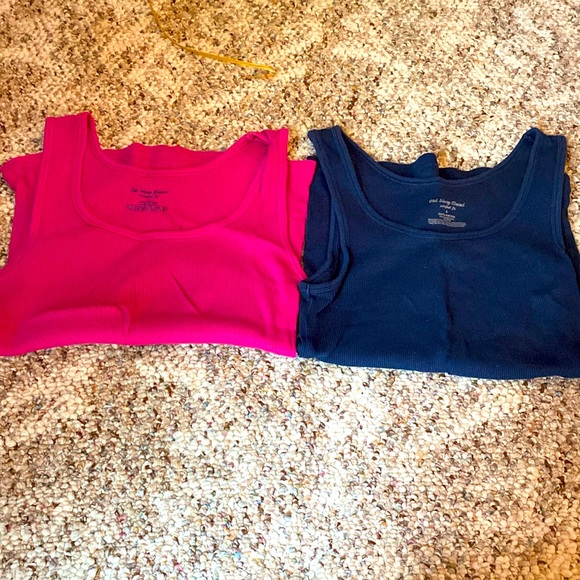 Old Navy Brand Tank Tops - Picture 1 of 4